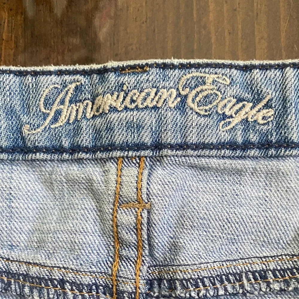 American Eagle Outfitters Light Blue Distressed Mini Skirt - Picture 2 of 4